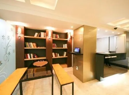 Star Guest House